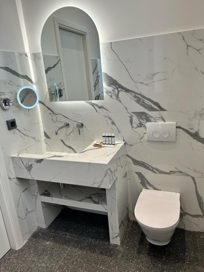 Jensen Luxury Suites Rhodes City Zewnętrze zdjęcie